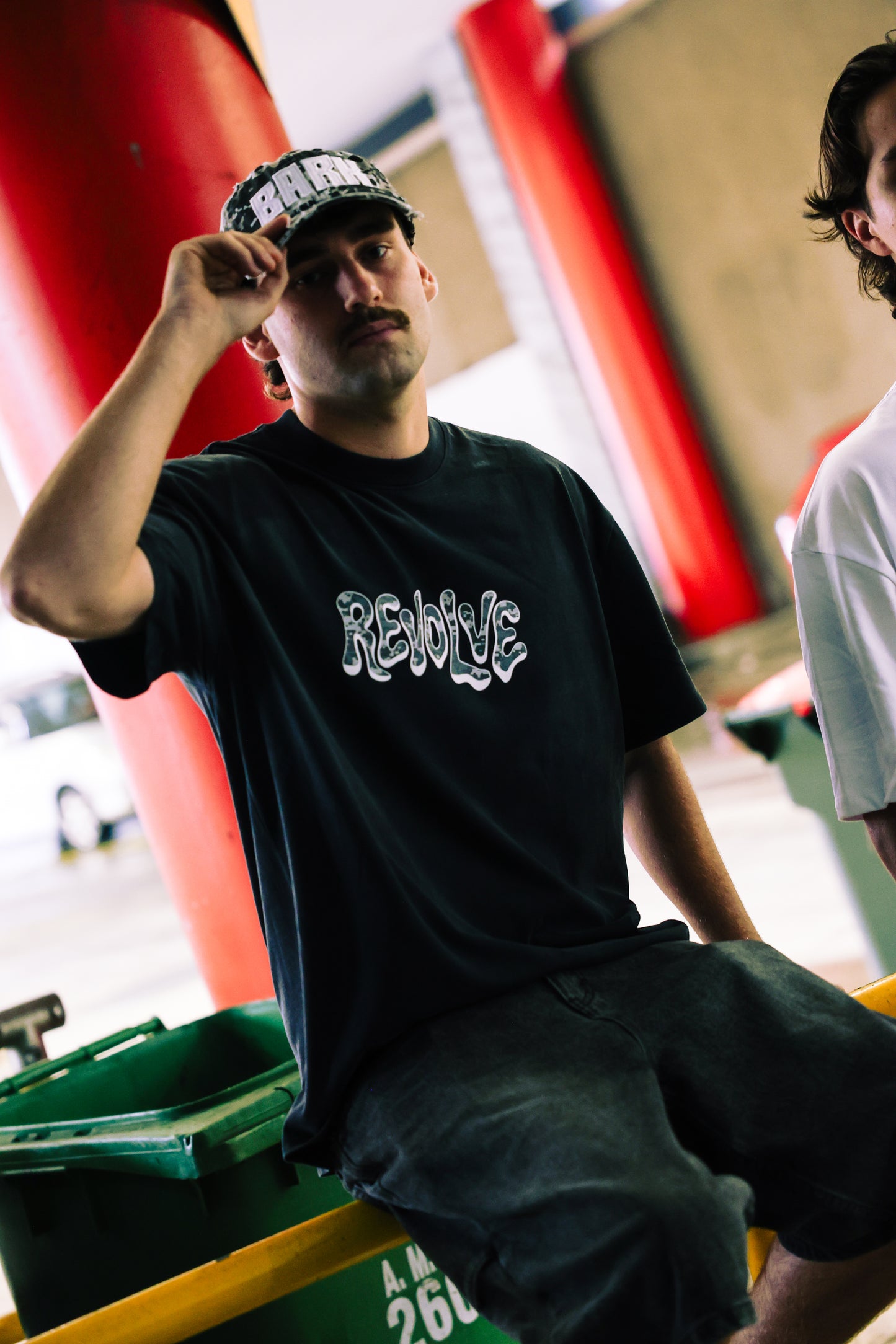 Revolve Wavy Logo T-Shirt (FADED BLACK)